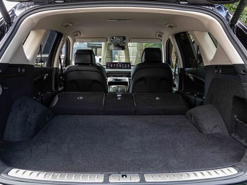 Used 2024 Genesis GV80 2.5T image 23