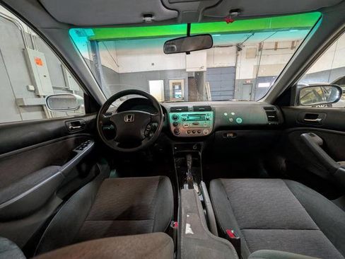 Used 2004 Honda Civic Hybrid Sedan image 32