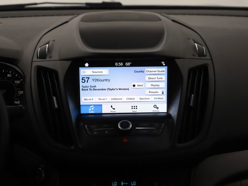 Used 2019 Ford Escape SEL AWD/4WD image 15