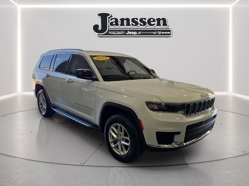 Used 2024 Jeep Grand Cherokee L Laredo w/ Luxury Tech Group I AWD/4WD image 6