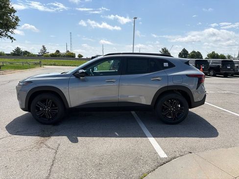 New 2026 Chevrolet Trax ACTIV FWD image 6