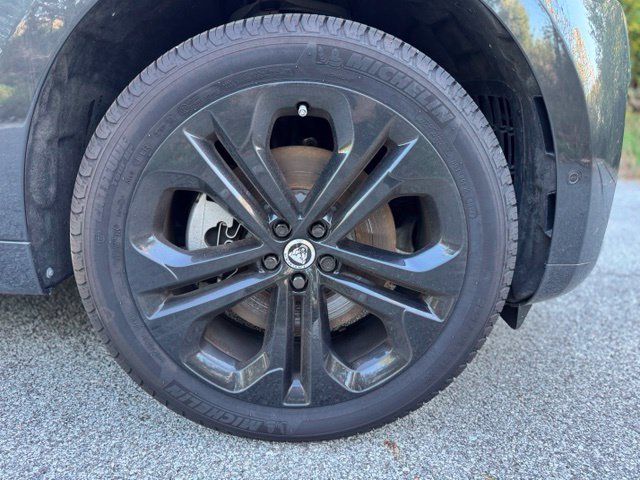 New 2026 Jaguar F-PACE R-Dynamic S AWD/4WD image 2