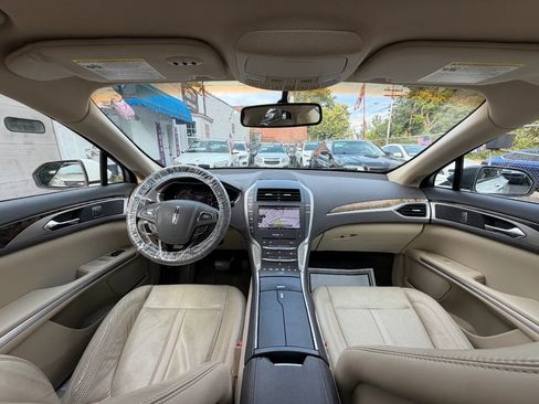 Used 2013 Lincoln MKZ FWD image 44