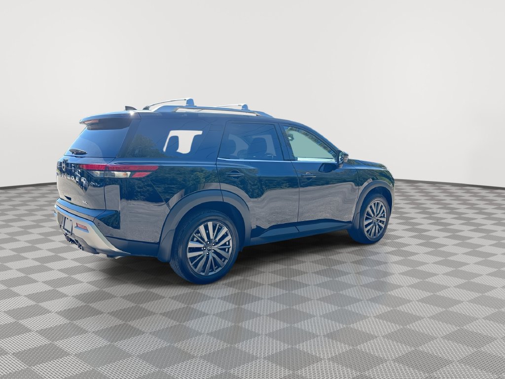Certified 2025 Nissan Pathfinder SL w/ SL Premium Package FWD image 13