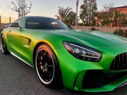 Used 2020 Mercedes-Benz AMG GT R image 3
