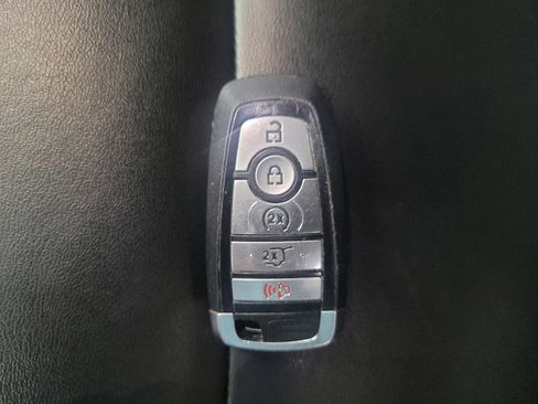 Used 2023 Ford Explorer XLT w/ Equipment Group 202A image 32