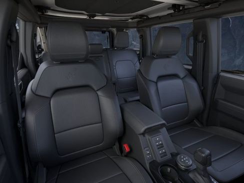 New 2026 Ford Bronco Badlands AWD/4WD image 10