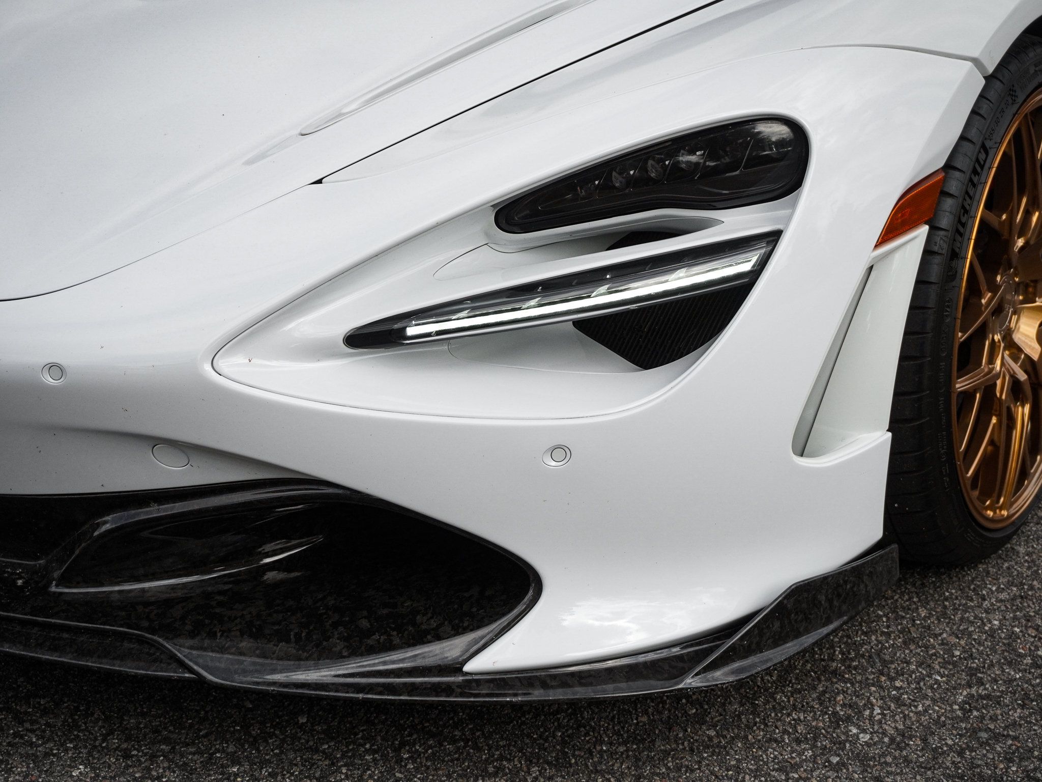 Used 2019 McLaren 720S RWD image 7