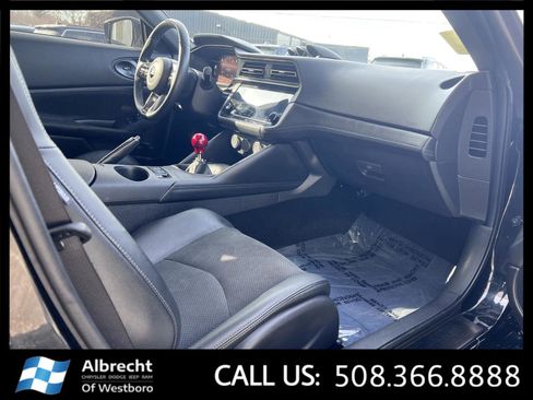 Used 2024 Nissan Z Performance w/ Floor Mat Package image 13