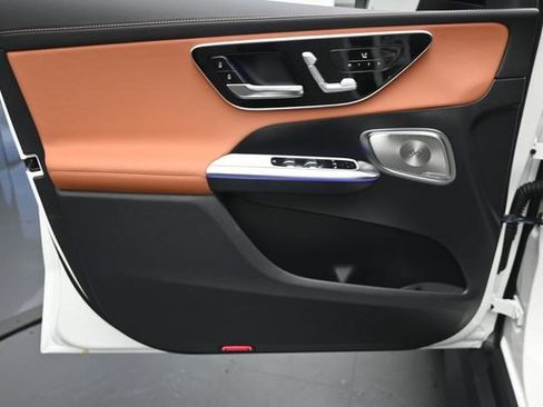 Used 2026 Mercedes-Benz GLC 300 image 20