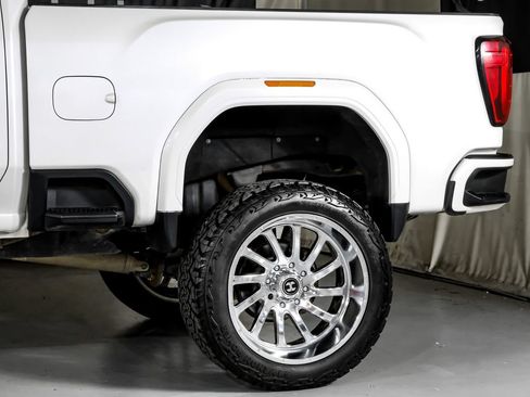 Used 2022 GMC Sierra 2500 Denali w/ Denali Ultimate Package AWD/4WD image 13