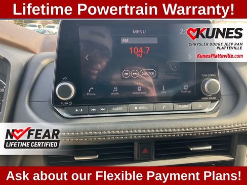 Used 2023 Nissan Rogue S image 20