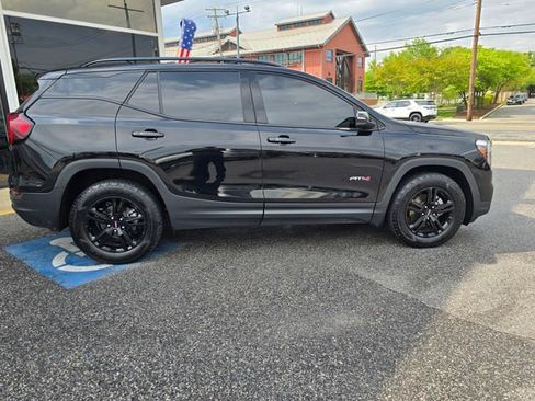 Used 2024 GMC Terrain AT4 w/ Infotainment Package II AWD/4WD image 41