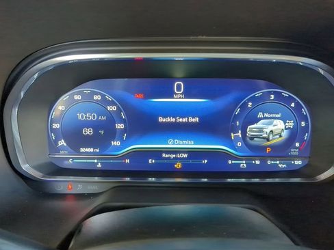 Used 2023 Chevrolet Tahoe Z71 w/ Luxury Package image 14