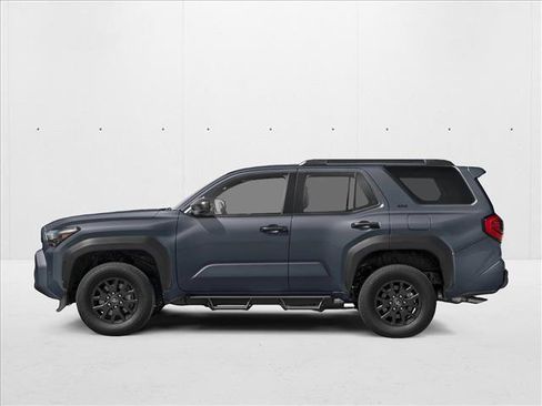 New 2026 Toyota 4Runner SR5 AWD/4WD image 3