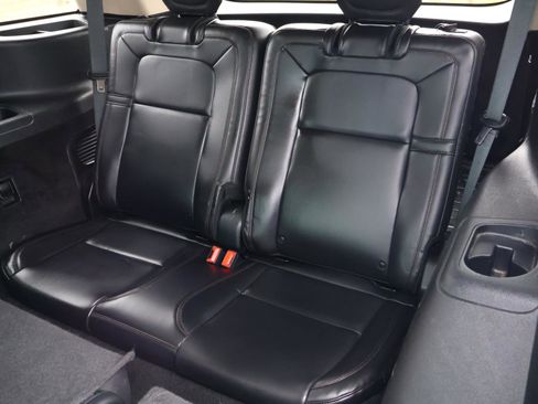 Used 2020 Lincoln Aviator Reserve w/ Elements Package Plus image 21