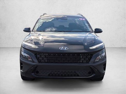 Used 2022 Hyundai Kona SEL w/ Cargo Package FWD image 2