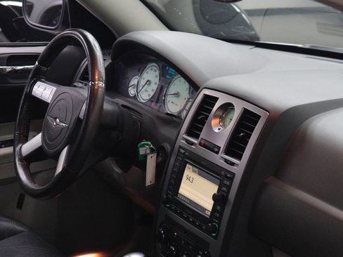 Used 2006 Chrysler 300 SRT8 w/ SRT Option Group II image 18