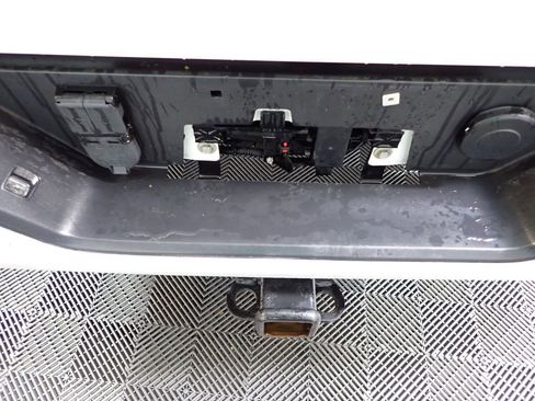 Used 2021 Chevrolet Silverado 3500 High Country w/ Snow Plow Prep/Camper Package AWD/4WD image 17