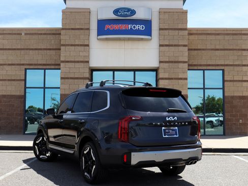 Used 2025 Kia Telluride S AWD/4WD image 8