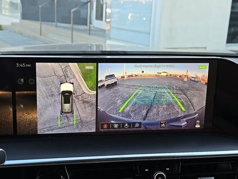 New 2026 INFINITI QX80 Luxe image 18