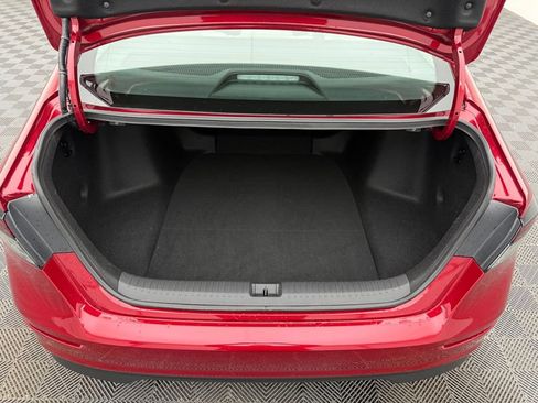 Used 2024 Honda Accord EX image 10