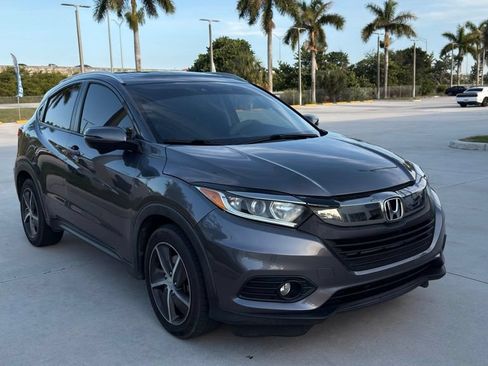 Used 2021 Honda HR-V EX image 4