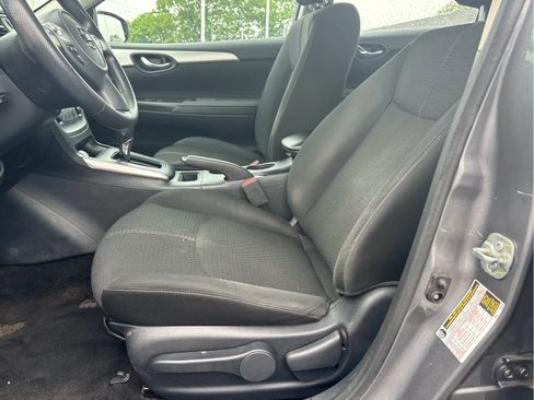 Used 2018 Nissan Sentra S w/ S Midnight Style Package FWD image 7
