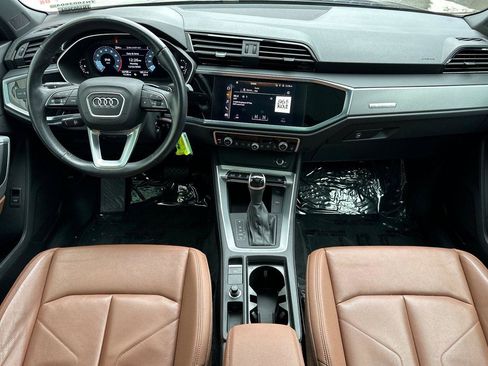 Used 2022 Audi Q3 2.0T Premium image 12