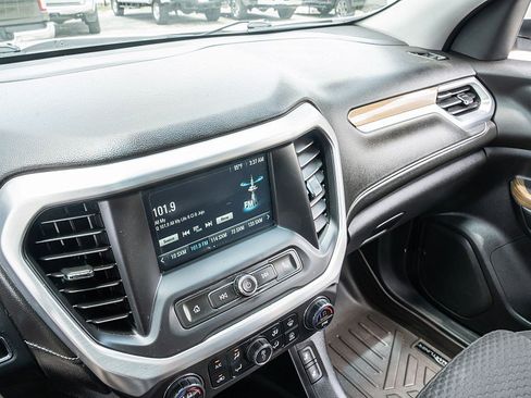 Used 2019 GMC Acadia SLE FWD image 30