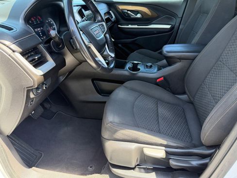 Used 2018 GMC Terrain SLE FWD image 15