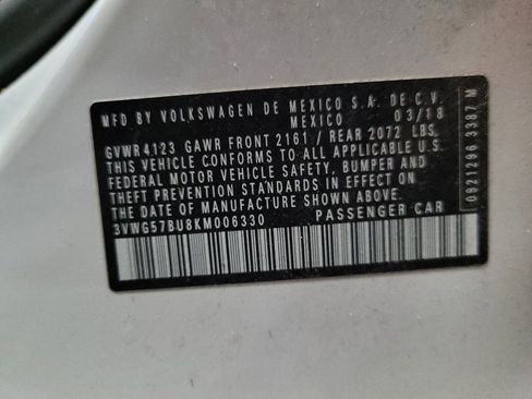 Used 2019 Volkswagen Jetta SEL Premium image 33