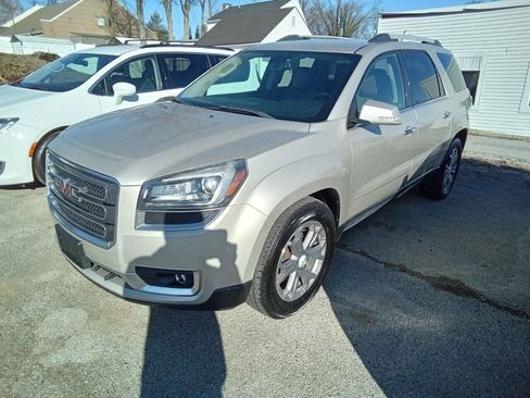 Used 2013 GMC Acadia SLT image 1