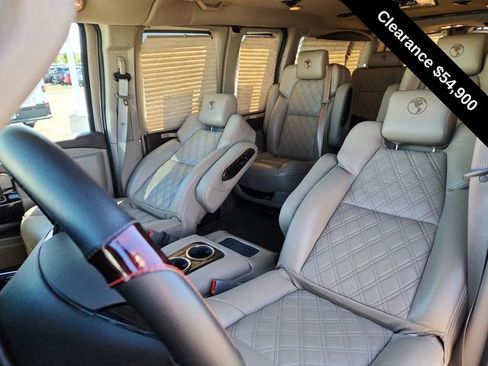 Used 2021 Chevrolet Express 2500 image 56