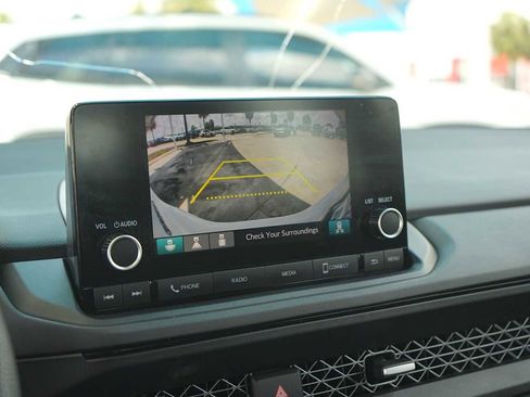 Used 2024 Honda Accord EX image 23