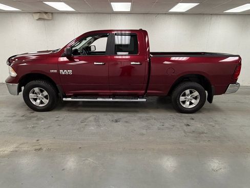 Used 2017 RAM 1500 Classic SLT image 2