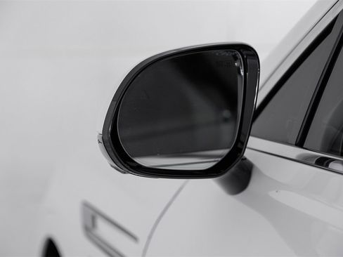 Used 2022 Genesis GV80 3.5T w/ Advanced Package 06 image 44