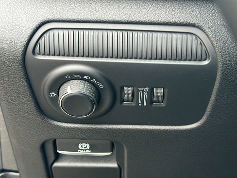 New 2026 Jeep Grand Wagoneer Limited image 38