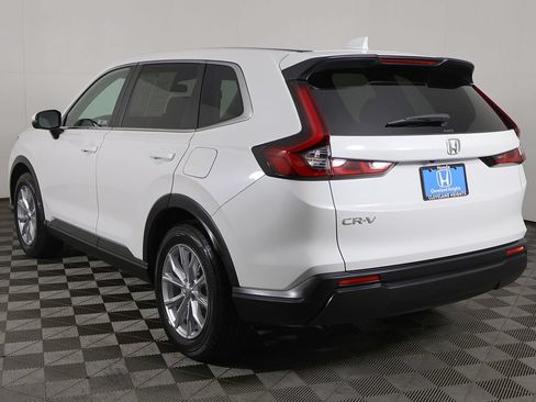 Used 2024 Honda CR-V EX image 8