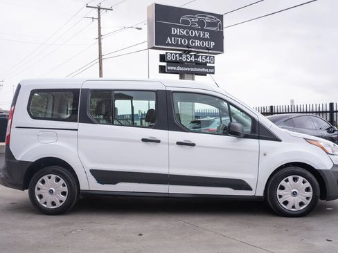 Used 2023 Ford Transit Connect XL FWD image 12