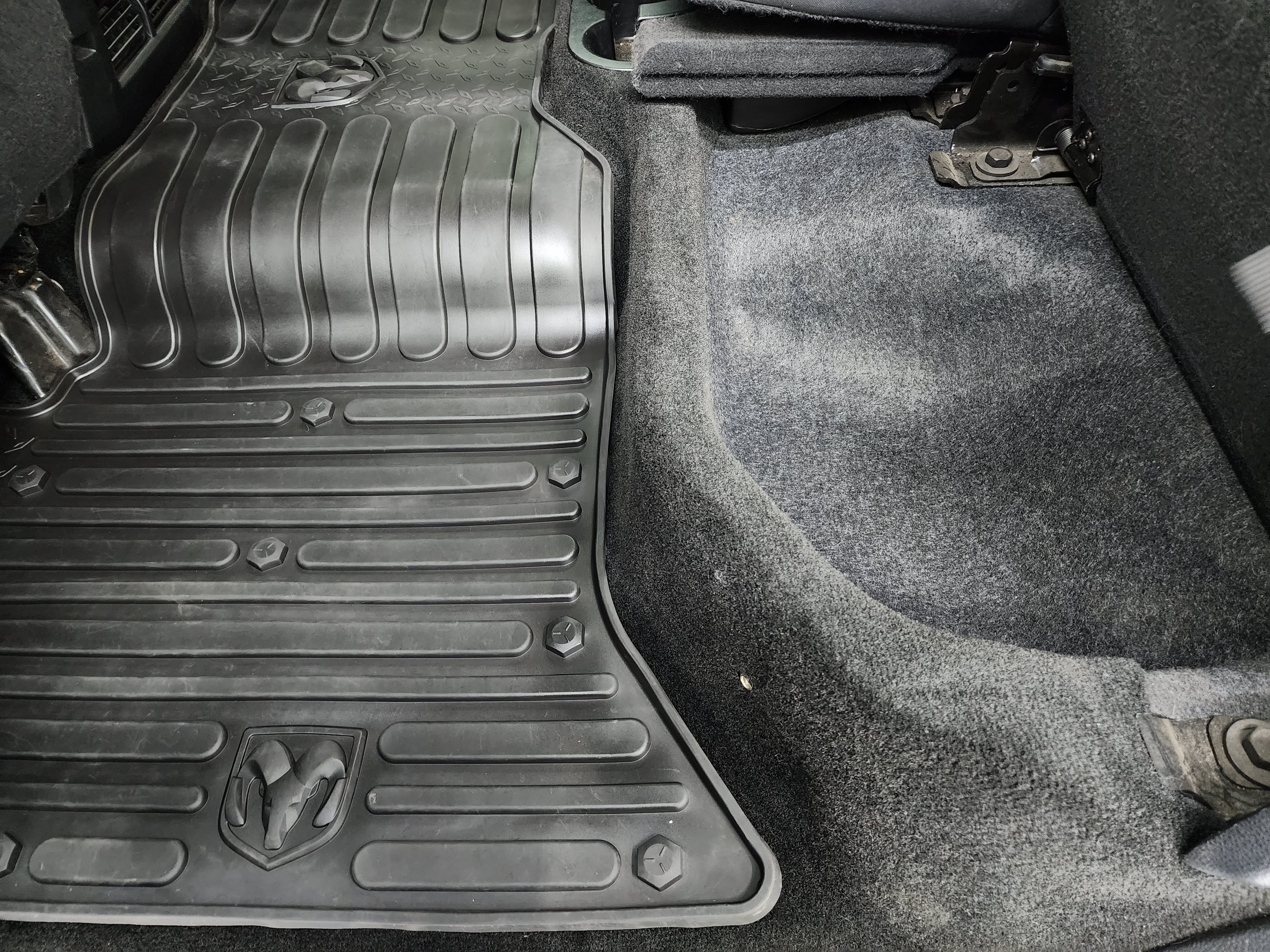 Used 2017 RAM 2500 Laramie AWD/4WD image 39