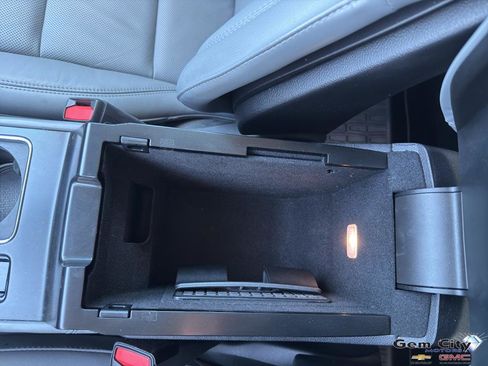 Used 2020 Lincoln Corsair Reserve w/ Equipment Group 201A image 24