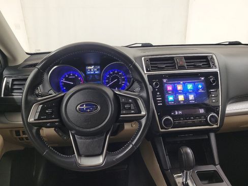 Used 2018 Subaru Outback 2.5i Premium AWD/4WD image 22