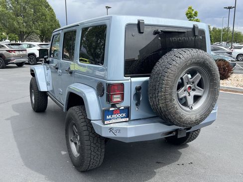 Used 2012 Jeep Wrangler Unlimited Sahara AWD/4WD image 10