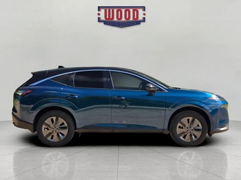Used 2025 Nissan Murano SL AWD/4WD image 2