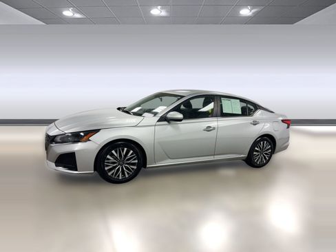 Used 2023 Nissan Altima 2.5 SV image 20