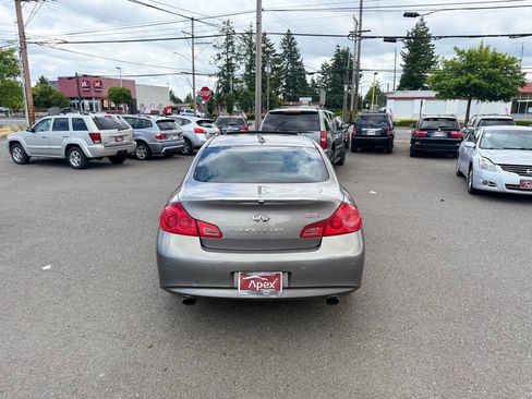 Used 2011 INFINITI G37 x Sedan w/ Premium Pkg image 9
