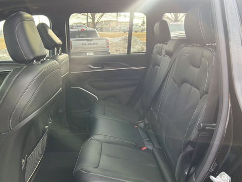 New 2026 Jeep Grand Cherokee Limited Reserve image 21