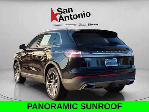 Used 2021 Lincoln Nautilus Reserve image 6