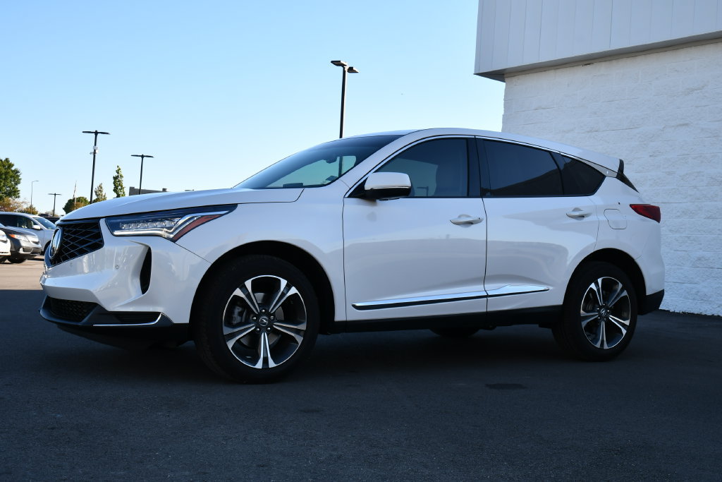 Used 2025 Acura RDX w/ Technology Package AWD/4WD image 3